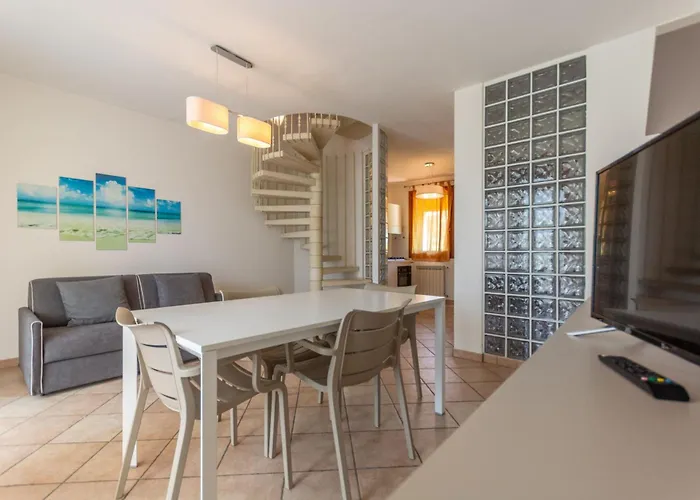 S3 * 이솔라 알바렐라