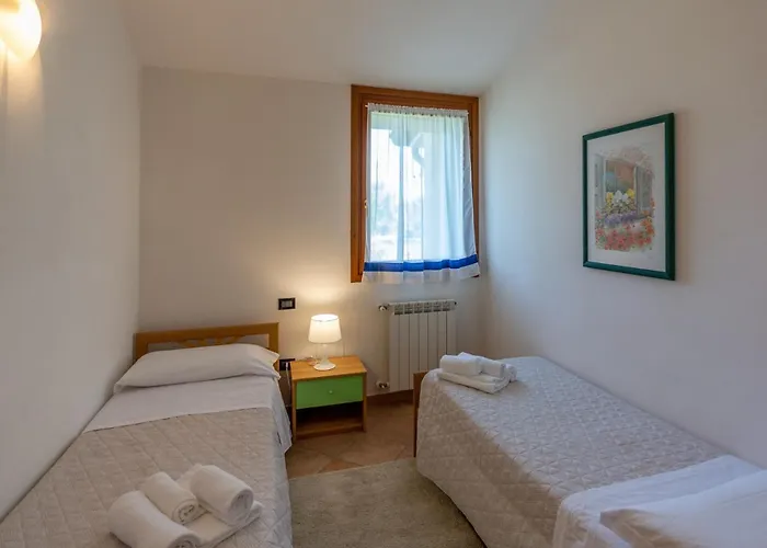 S3 * 이솔라 알바렐라