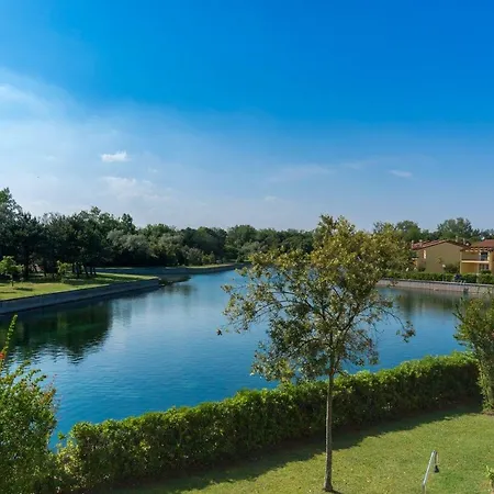 S3 אתר נופש *